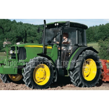 Многофункциональный минитрактор John Deere 5615 в Курске