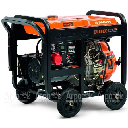 Дизельгенератор Daewoo DDAE 9000DXE-3 3.4/6.4 кВт в Курске